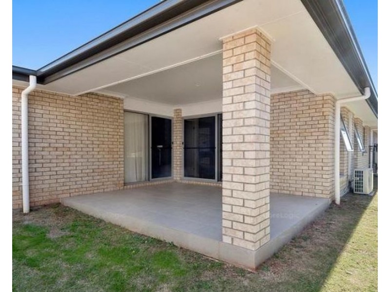 6 Samuel Court, Darling Heights QLD 4350