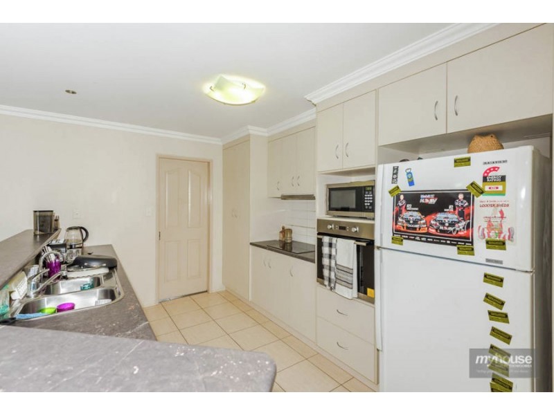 24 Ashford Drive, Wyreema QLD 4352