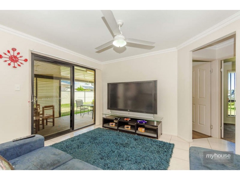 24 Ashford Drive, Wyreema QLD 4352
