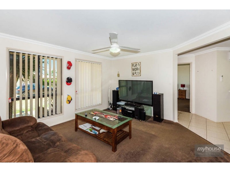 24 Ashford Drive, Wyreema QLD 4352