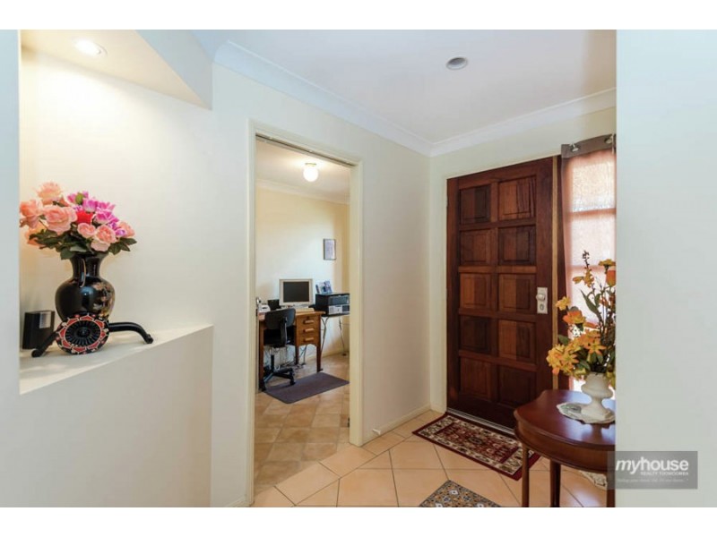 14 Kirklees Street, Newtown QLD 4350