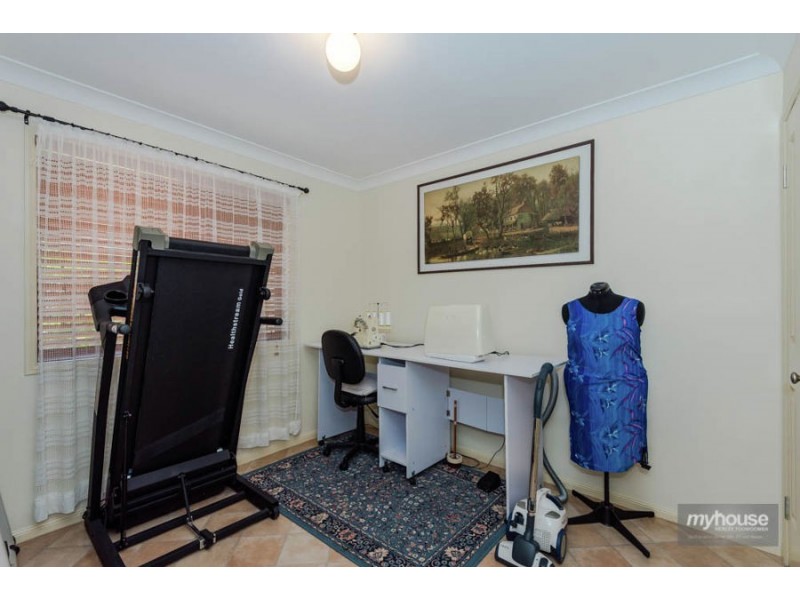 14 Kirklees Street, Newtown QLD 4350