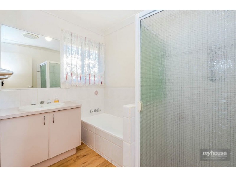 36 Barlow Street, Wilsonton QLD 4350