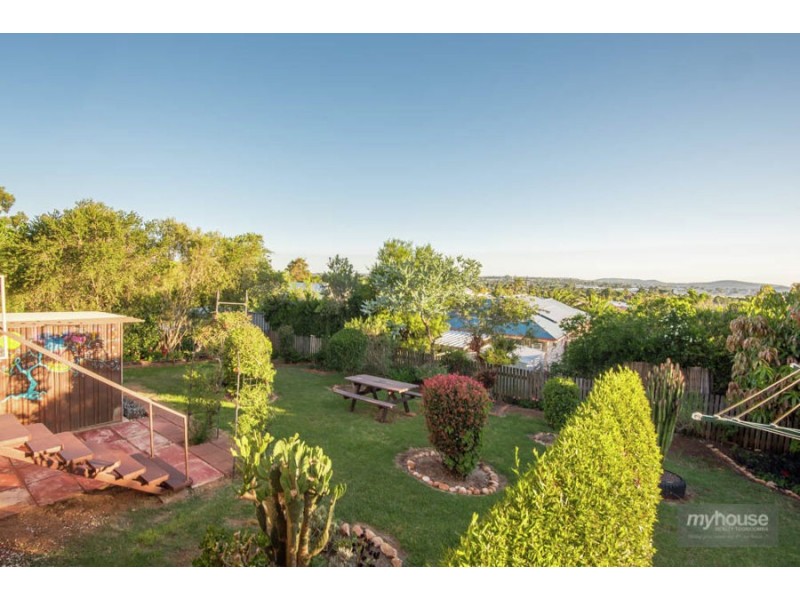 36 Barlow Street, Wilsonton QLD 4350