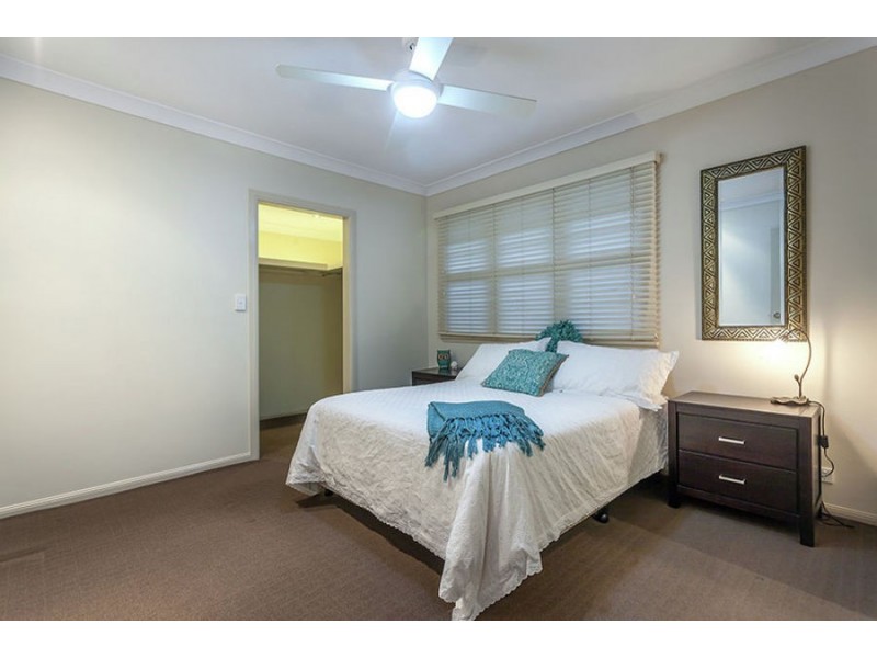 210a Campbell Street, Newtown QLD 4350