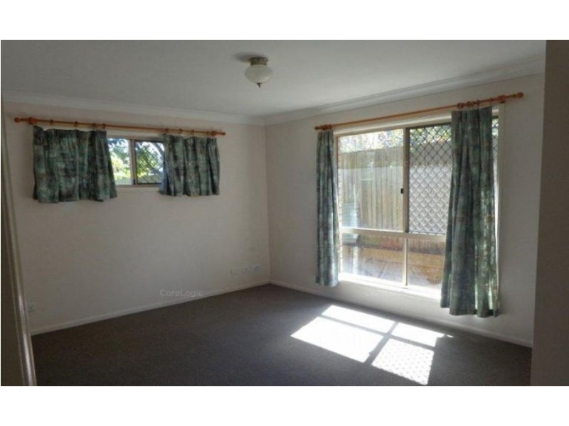 271 New England Highway, Harlaxton QLD 4350
