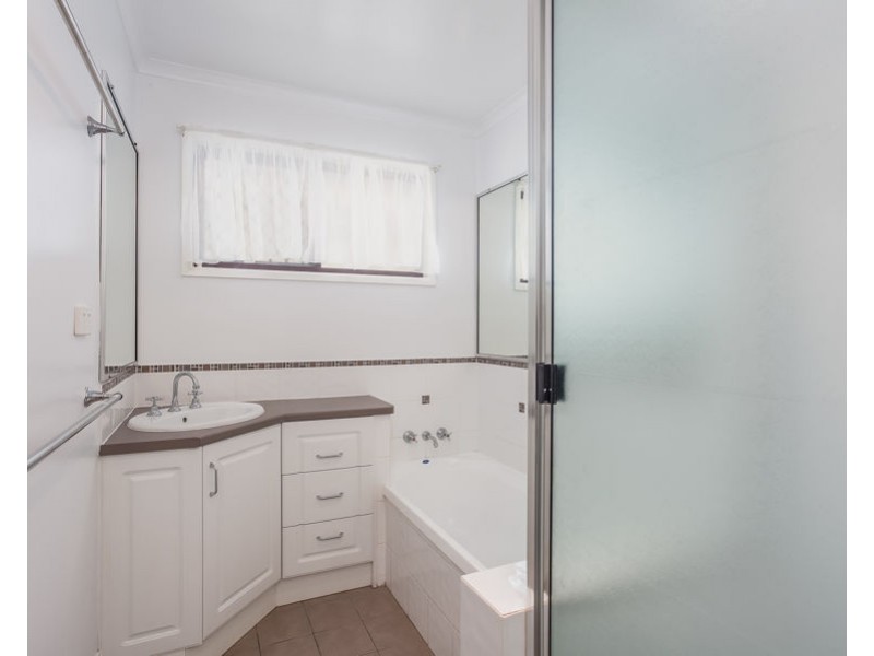 11 Marwedel Street, Kearneys Spring QLD 4350