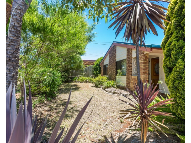 11 Marwedel Street, Kearneys Spring QLD 4350