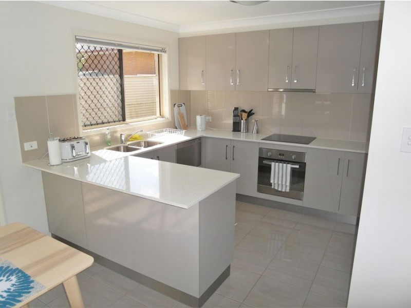 1/2a Roessler Street, Rangeville QLD 4350