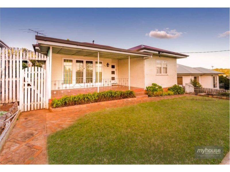 159 North Street, Rockville QLD 4350