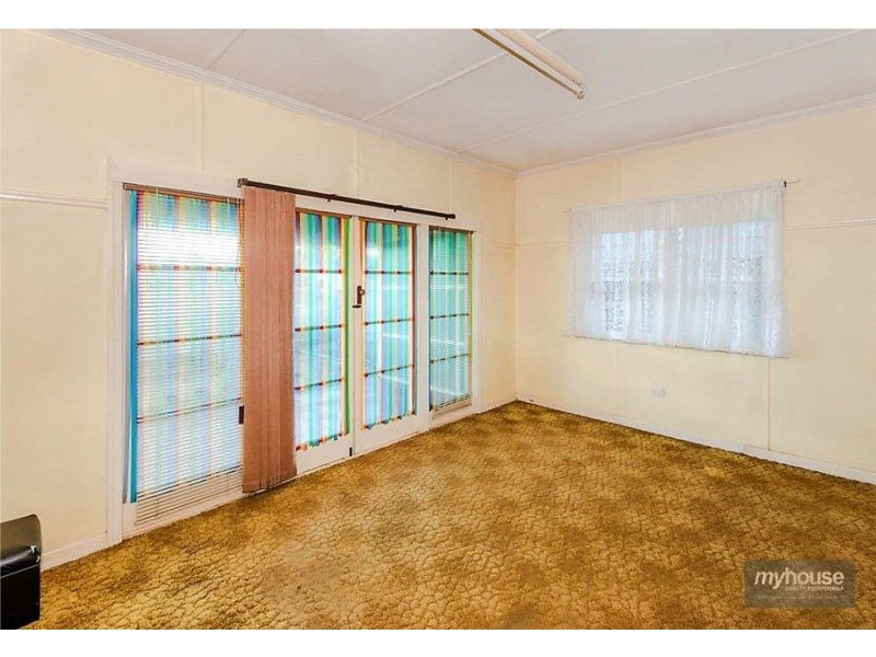 159 North Street, Rockville QLD 4350