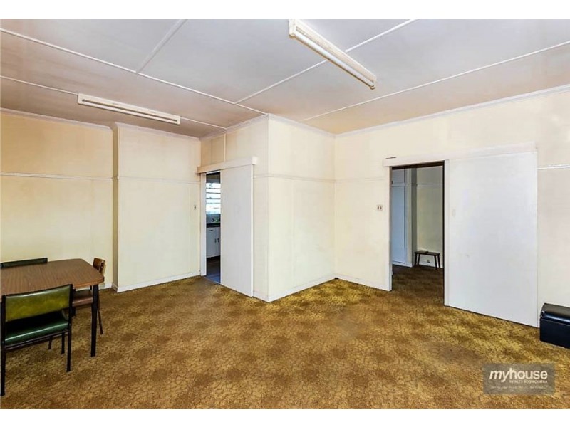 159 North Street, Rockville QLD 4350