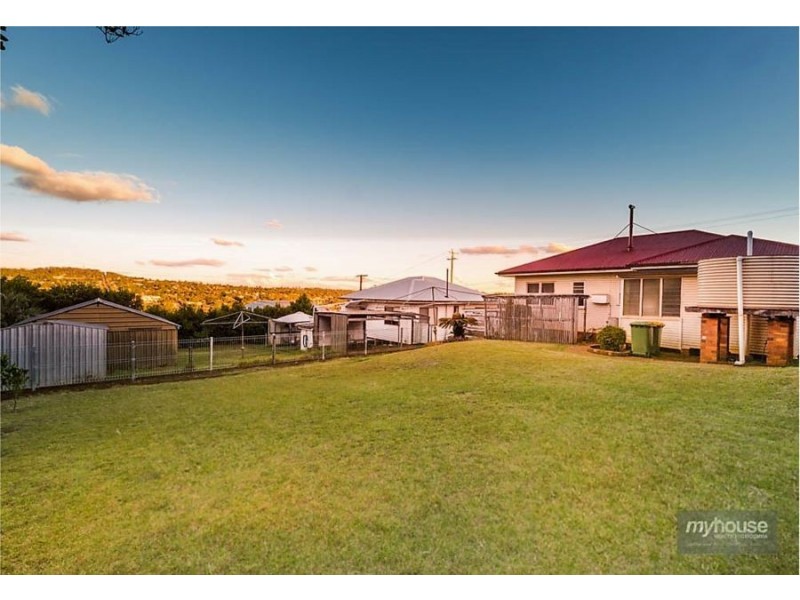159 North Street, Rockville QLD 4350