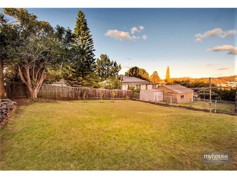 159 North Street, Rockville QLD 4350