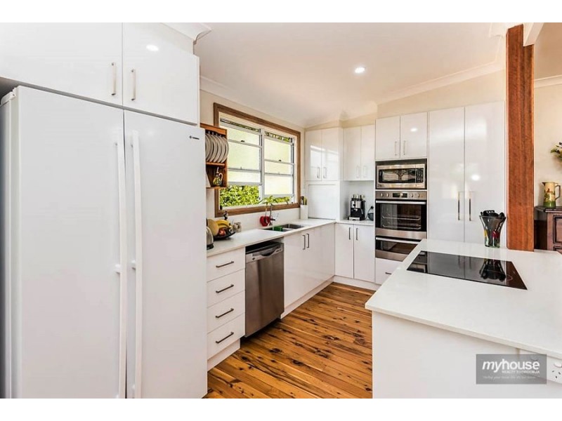 31 Wallace Street, Newtown QLD 4350