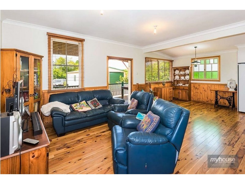 31 Wallace Street, Newtown QLD 4350