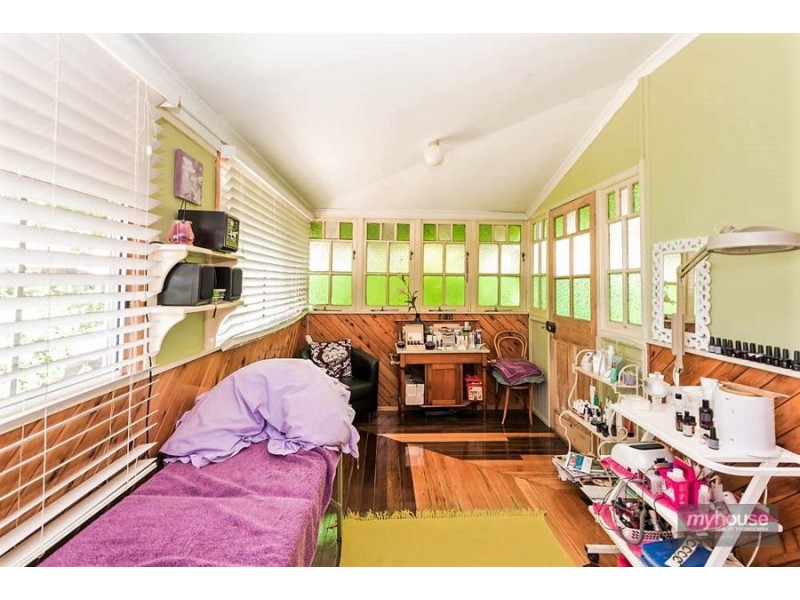 31 Wallace Street, Newtown QLD 4350