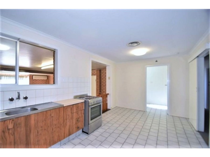 11 Regent Street, Darling Heights QLD 4350