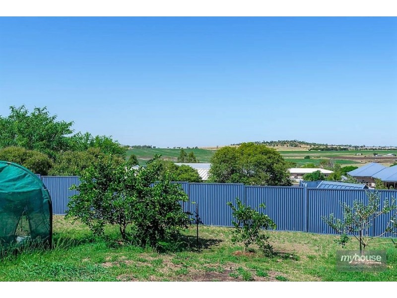 6 Willow View Court, Kingsthorpe QLD 4400