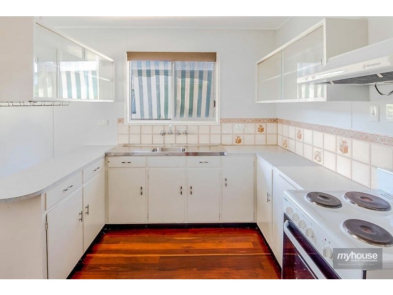 8 Ranfurley Street, Newtown QLD 4350