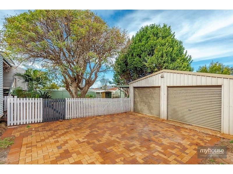 22 Prosser Street, Rockville QLD 4350