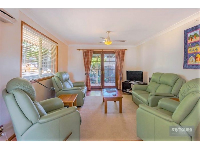2 Weir Court, Harristown QLD 4350