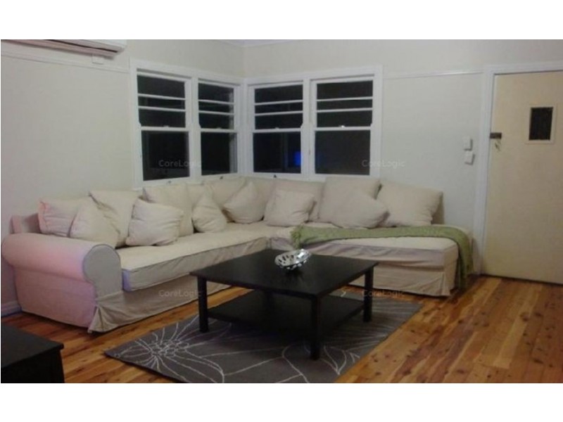 22 Ipswich Street, East Toowoomba QLD 4350