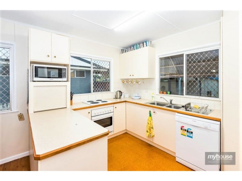 16 Fromalls Street, Harristown QLD 4350