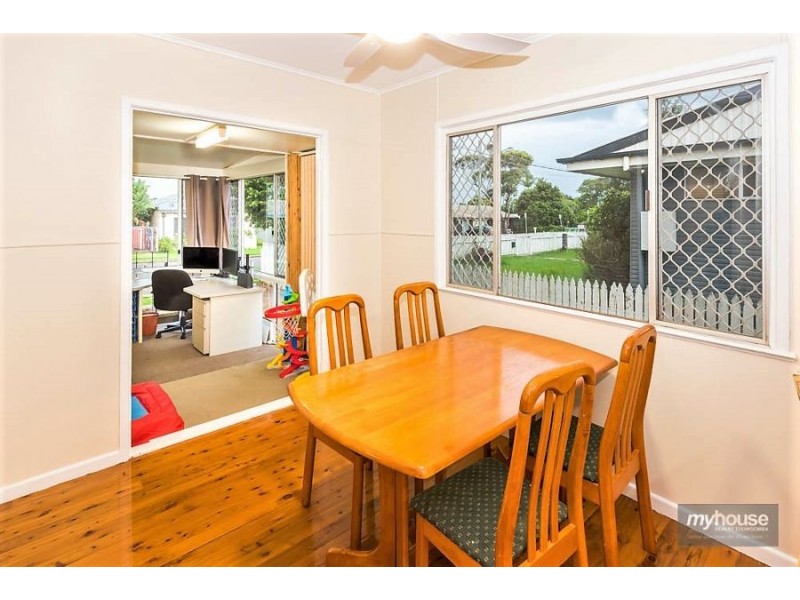 16 Fromalls Street, Harristown QLD 4350