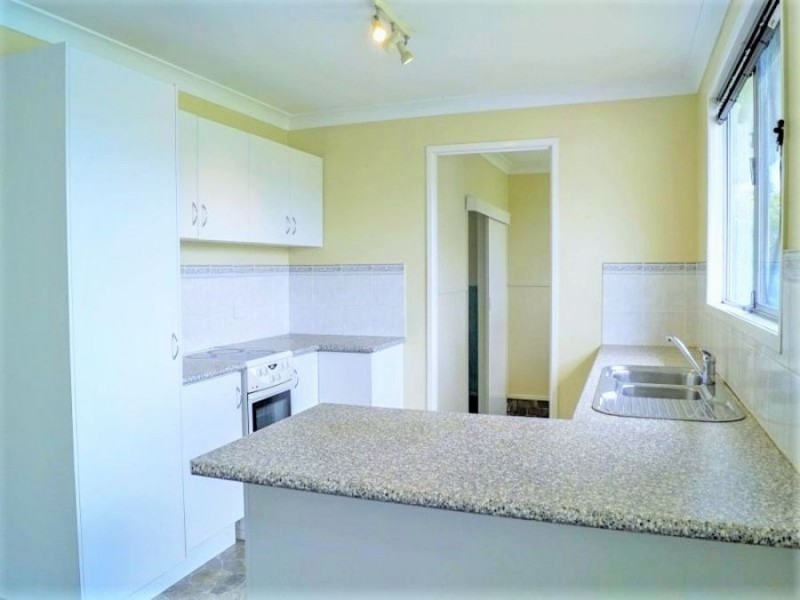 2 Simon Street, Rockville QLD 4350