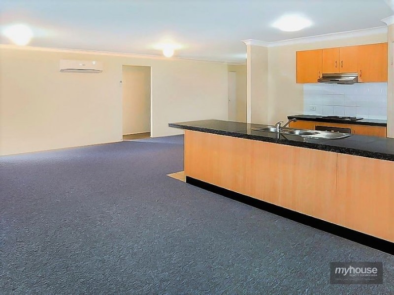 9 McShane Drive, Mount Kynoch QLD 4350