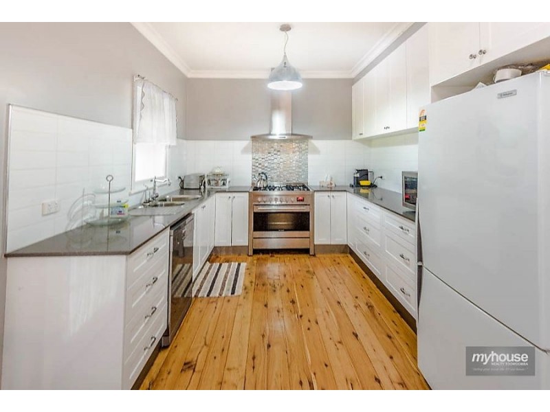 53 South Street, Rangeville QLD 4350