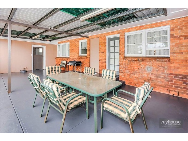 53 South Street, Rangeville QLD 4350