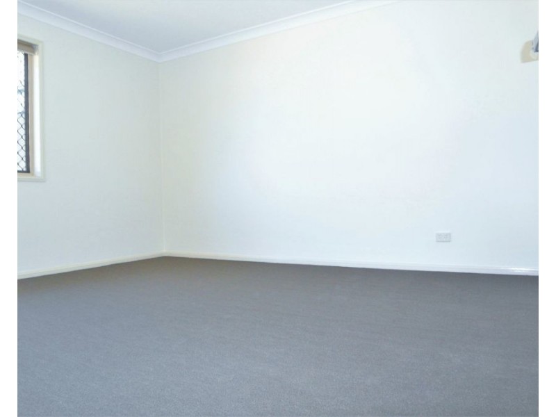 1/150 Tor Street, Rockville QLD 4350