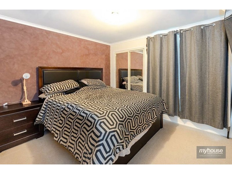 23 Melway Crescent, Harristown QLD 4350