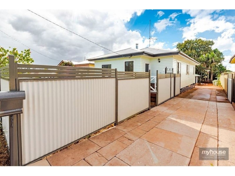 13 Healy Street, South Toowoomba QLD 4350