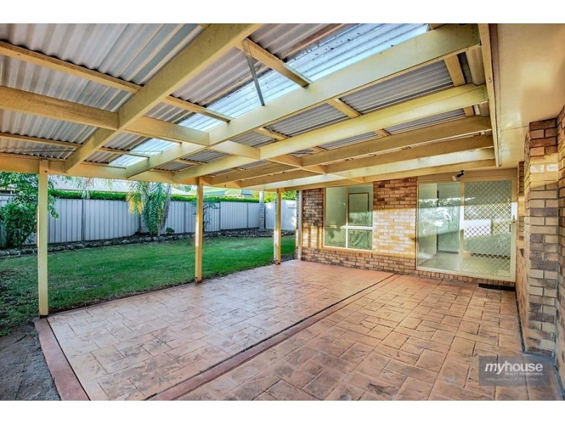 17 Eureka Court, Glenvale QLD 4350