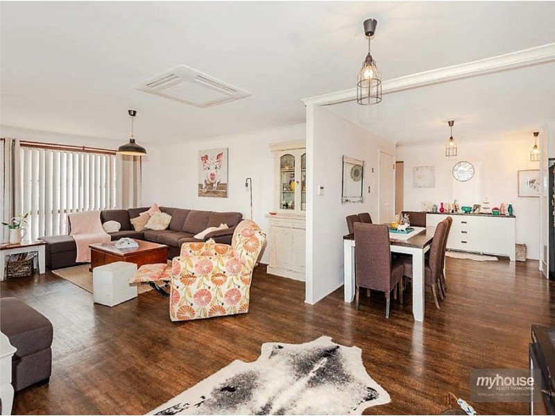 5 Glen Court, Glencoe QLD 4352