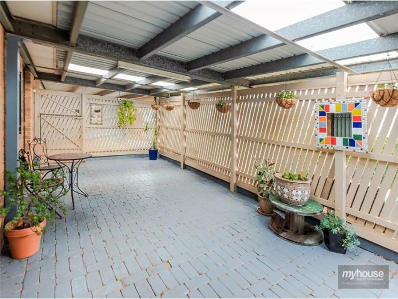 5 Glen Court, Glencoe QLD 4352