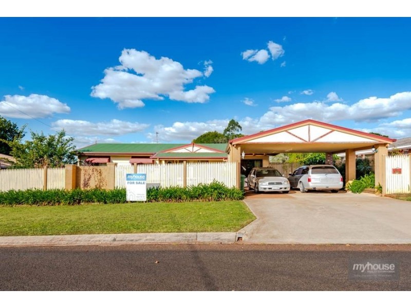 26 Priest Street, Rockville QLD 4350