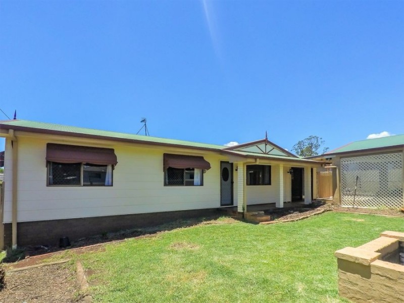 26 Priest Street, Rockville QLD 4350