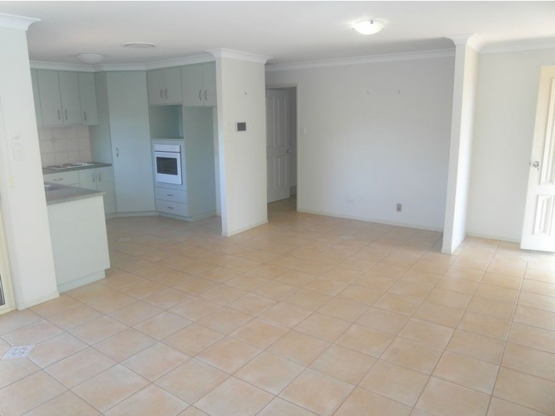 16 Darmstadt Court, Kearneys Spring QLD 4350