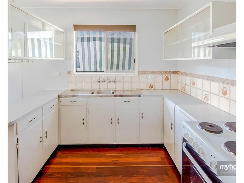 8 Ranfurly Street, Newtown QLD 4350