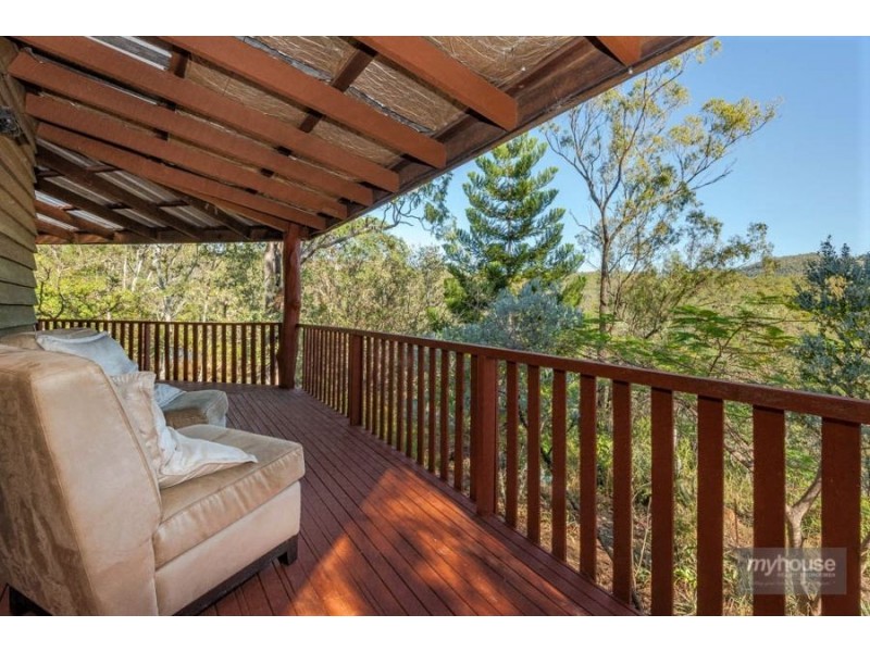 28 Gordon Crescent, Withcott QLD 4352