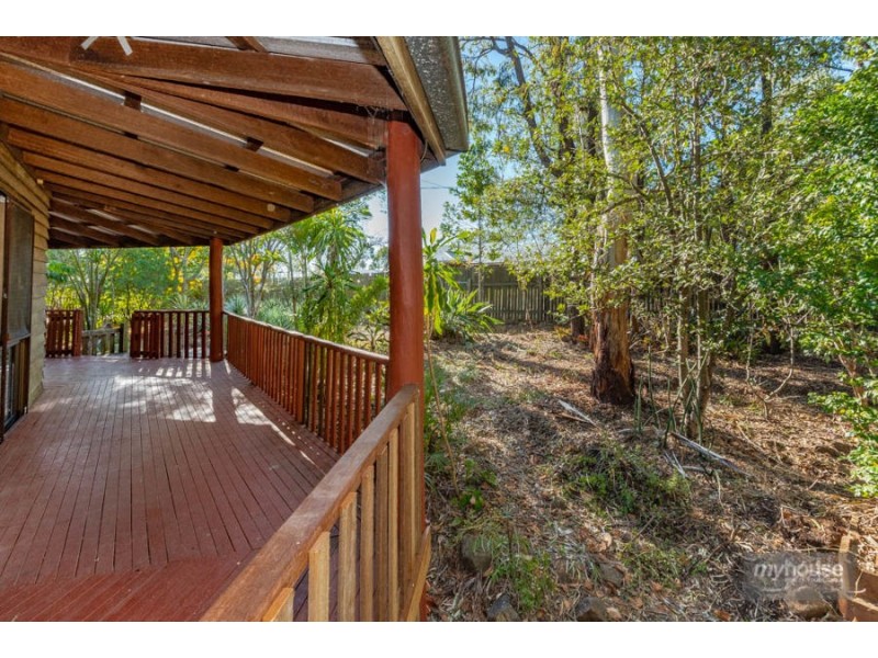 28 Gordon Crescent, Withcott QLD 4352