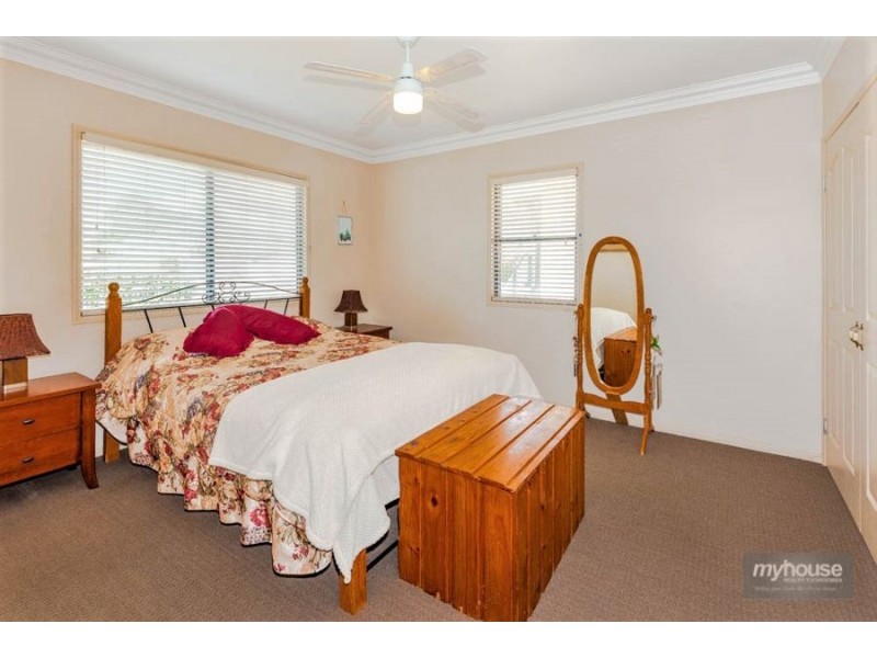19 Kenilworth Street, North Toowoomba QLD 4350