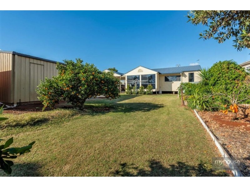 19 Kenilworth Street, North Toowoomba QLD 4350