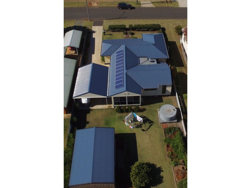 19 Kenilworth Street, North Toowoomba QLD 4350