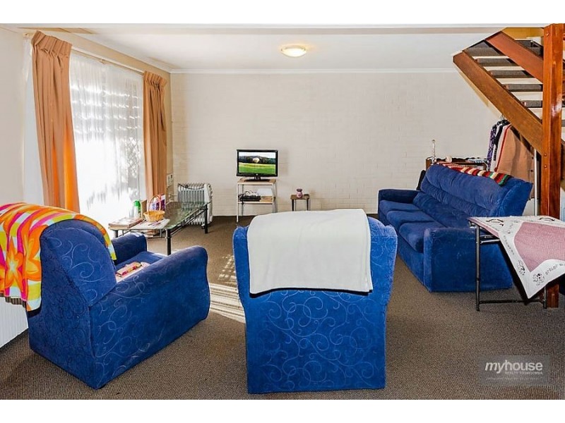 27/6 O’Brien Street, Harlaxton QLD 4350