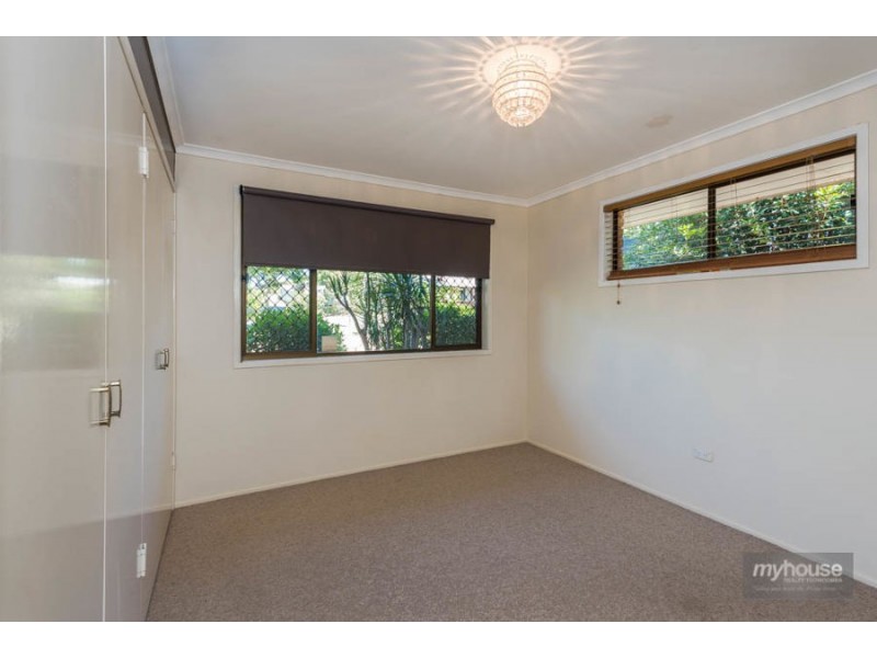 28 Traminer Drive, Wilsonton Heights QLD 4350